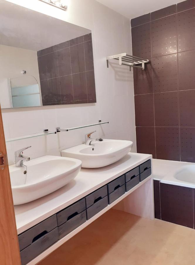 טורה פצ'קו Spacious Luxe Apartment On Mar Menor Golf Resort With Padel, Fitness, Wellness Facilities מראה חיצוני תמונה